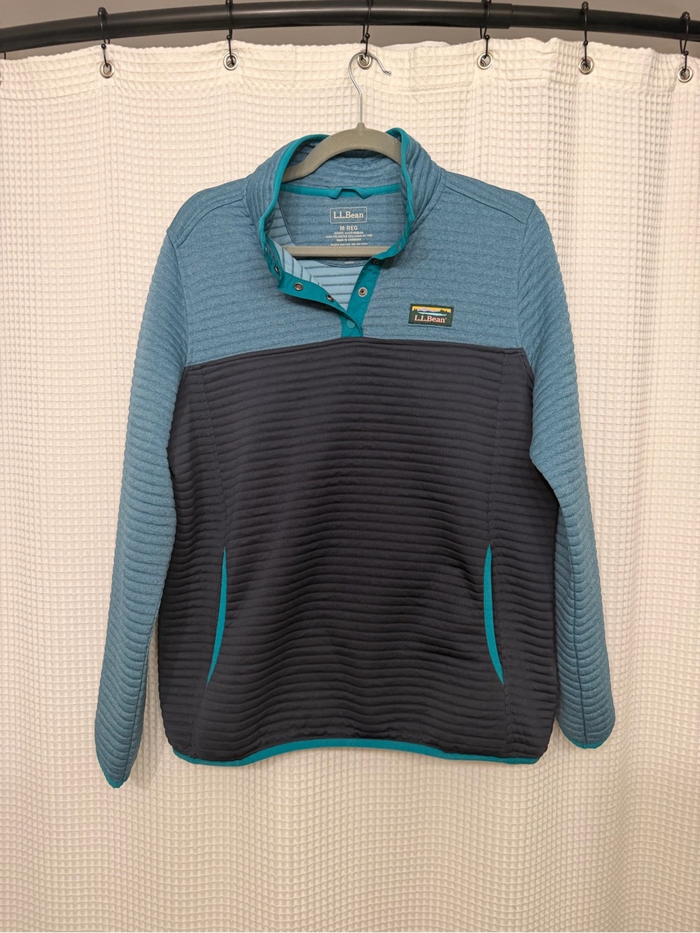 L.L. Bean Men’s Teal and Charcoal Quilted Zip Pullover